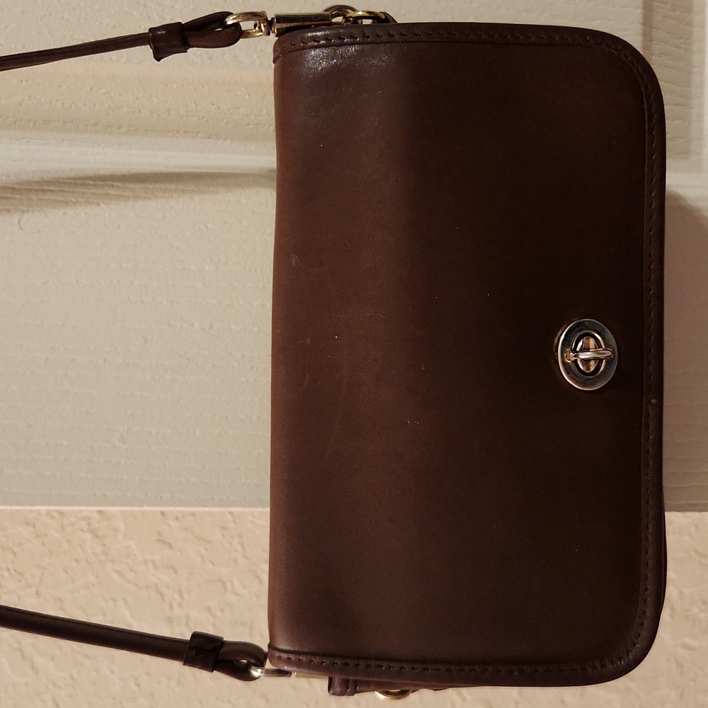 Carriage Court Genuine Cowhide Leather Bag